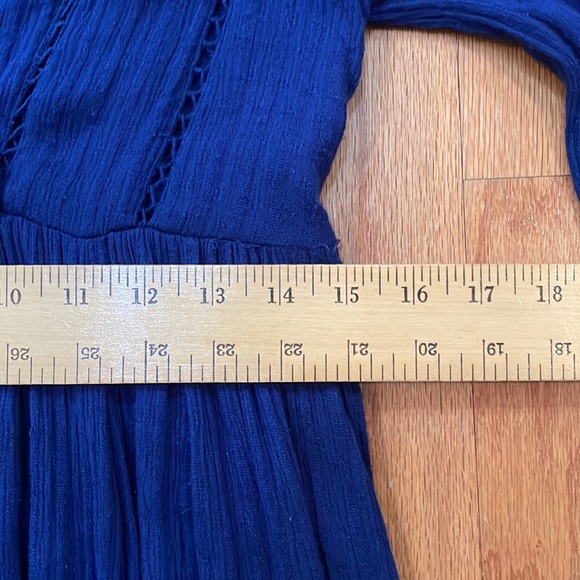 Free People Blue Gauze Ruffles size XS Bohemian Hippy Cut outs - Picture 7 of 12